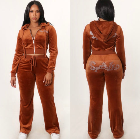 Preety Spoiled Velour Set