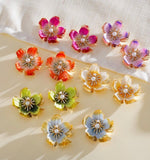 Floral stud earring