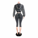 Preety Girly Capri Set