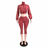 Vintage Rose Sculpted Capri Set