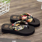 Preety Scarf Garden Slides