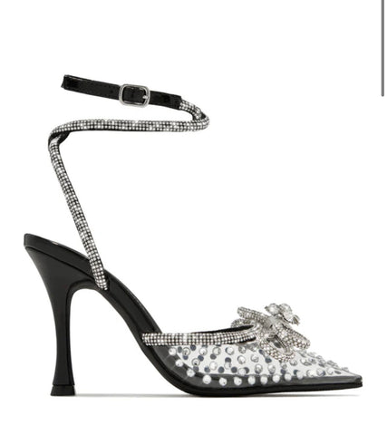 The moment bow heels