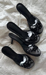Chinese slipper heels