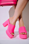 Pink Barbie plat heels